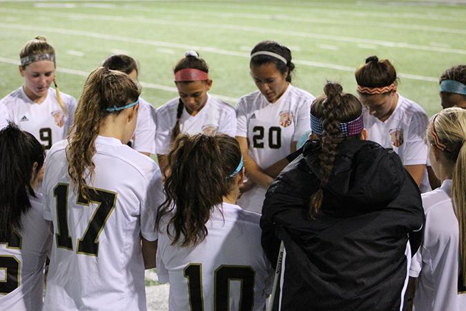 Lady Wildcats defeated Aldine Eisenhower 10-2 on 3-24-16