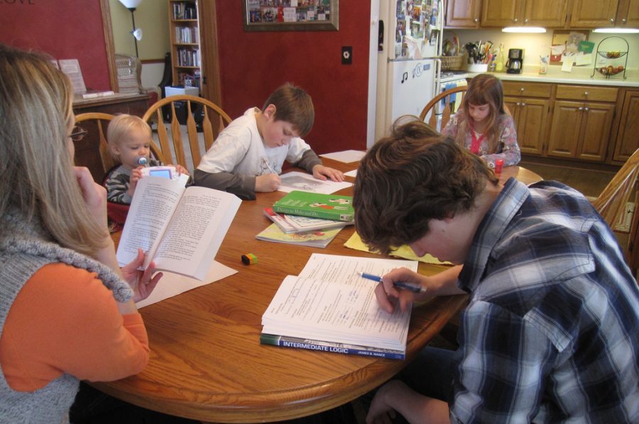A home-schooled family
(Credit: IowaPolitics)