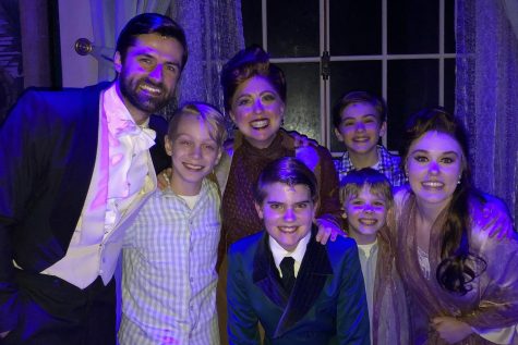 Jeff Sullivan, Ethan Stokes, Emmanuelle Zeesman, Paul Schoeller, Seth Eardly, Brody Bett and Ruby Gibbs backstage of the Finding Neverland tour. 