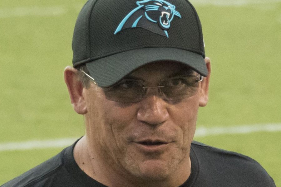 Ron+Rivera+speaks+to+his+offensive+coordinator+about+the+previous+play+on+Aug.+11%2C+2016+against+the+Baltimore+Ravens.