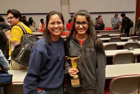 Iyer posing with her trophy